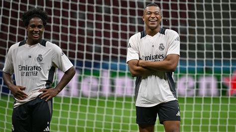 O que Ancelotti planeja no Real Madrid para Endrick e Mbappé.